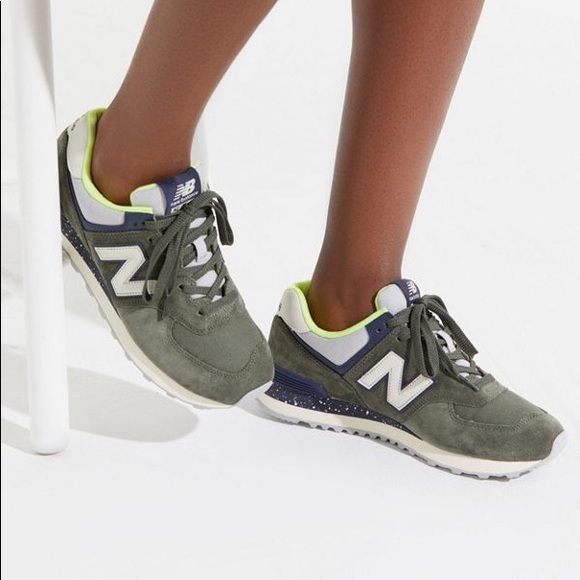 New Balance 574 Sneakers - Picture 2 of 3